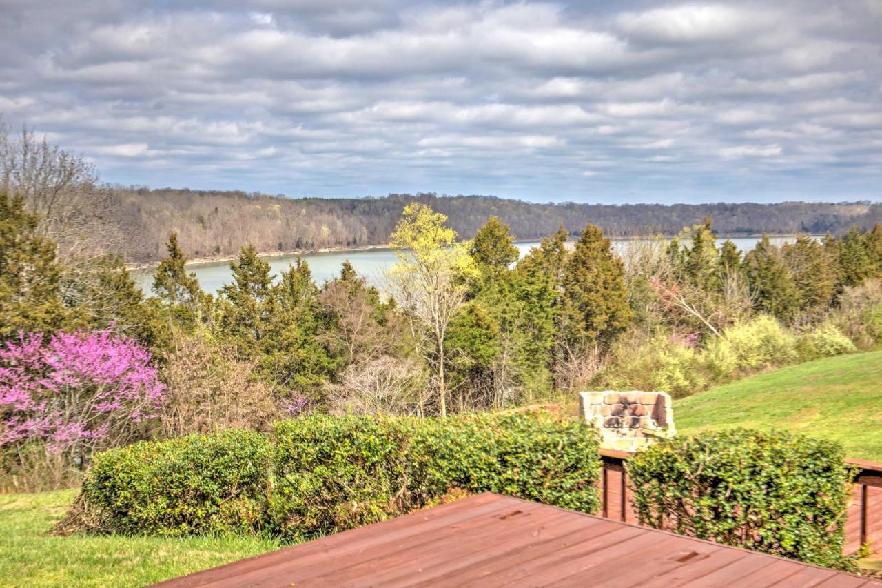 Monticello Home With Multi-Level Deck On 2 Acres! Exterior photo